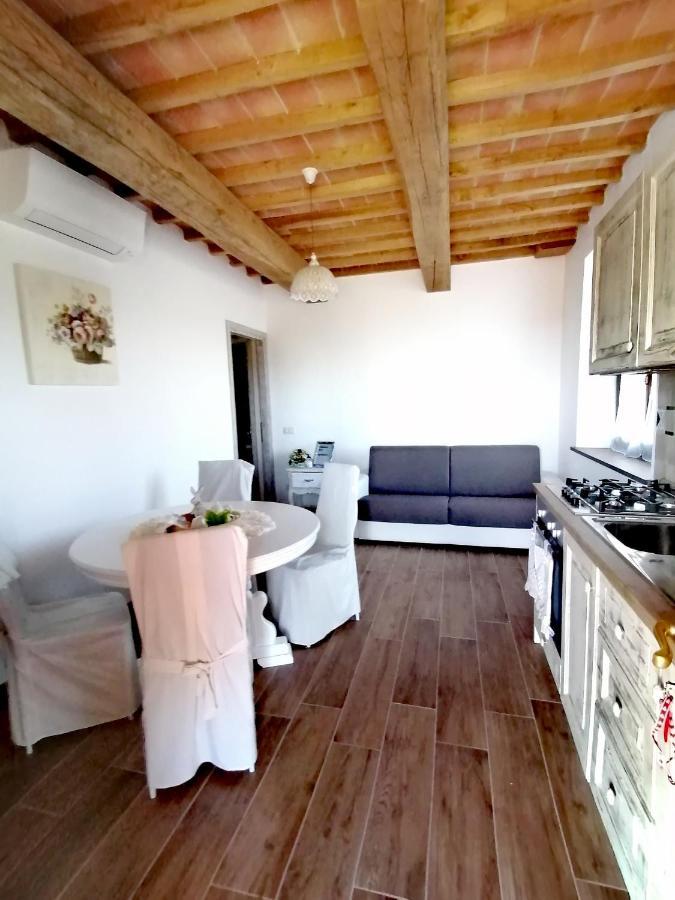Agriturismo Montecrespini Сатурния Номер фото