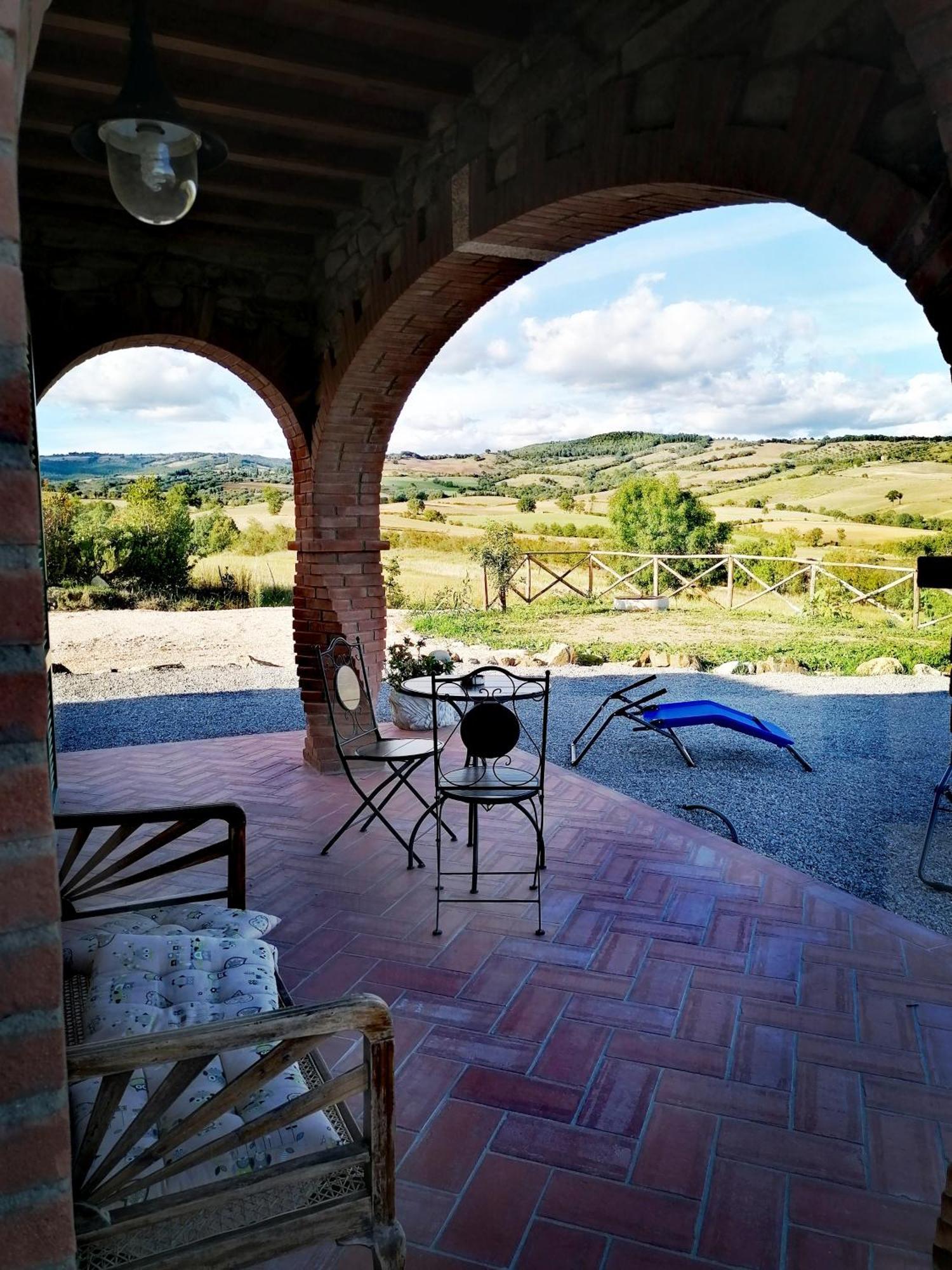 Agriturismo Montecrespini Сатурния Номер фото